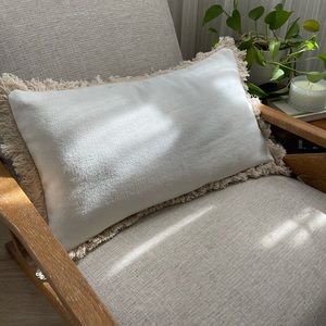 16x26 Lumbar Cotton Pillow w/ fringe